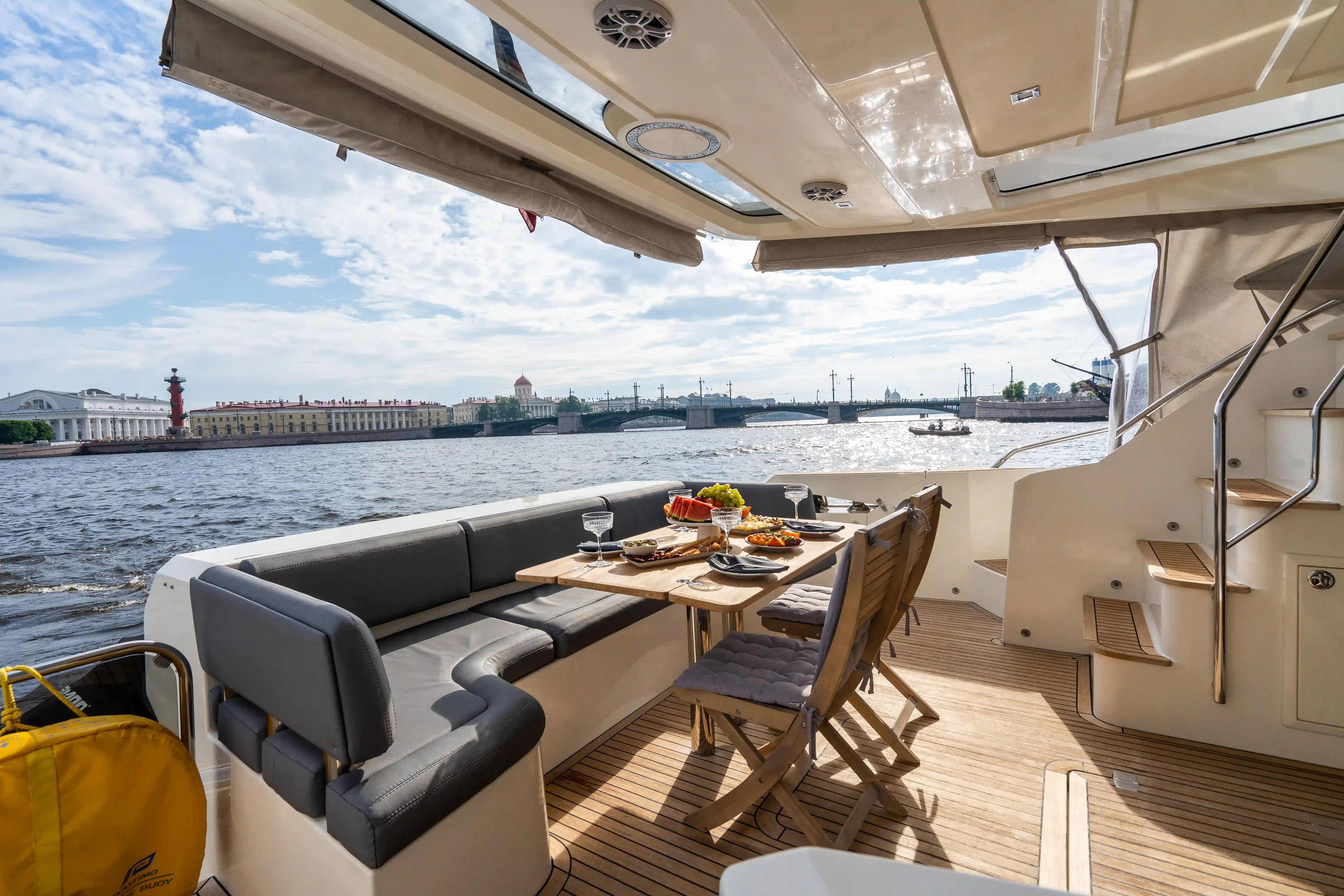 Яхта  «Galeon 640» image- 7